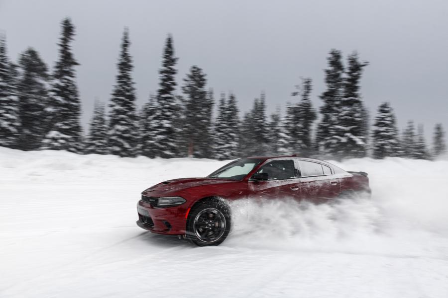  Dodge Charger GT AWD Blacktop (LD) 2019 года  (фото 13 из 17)